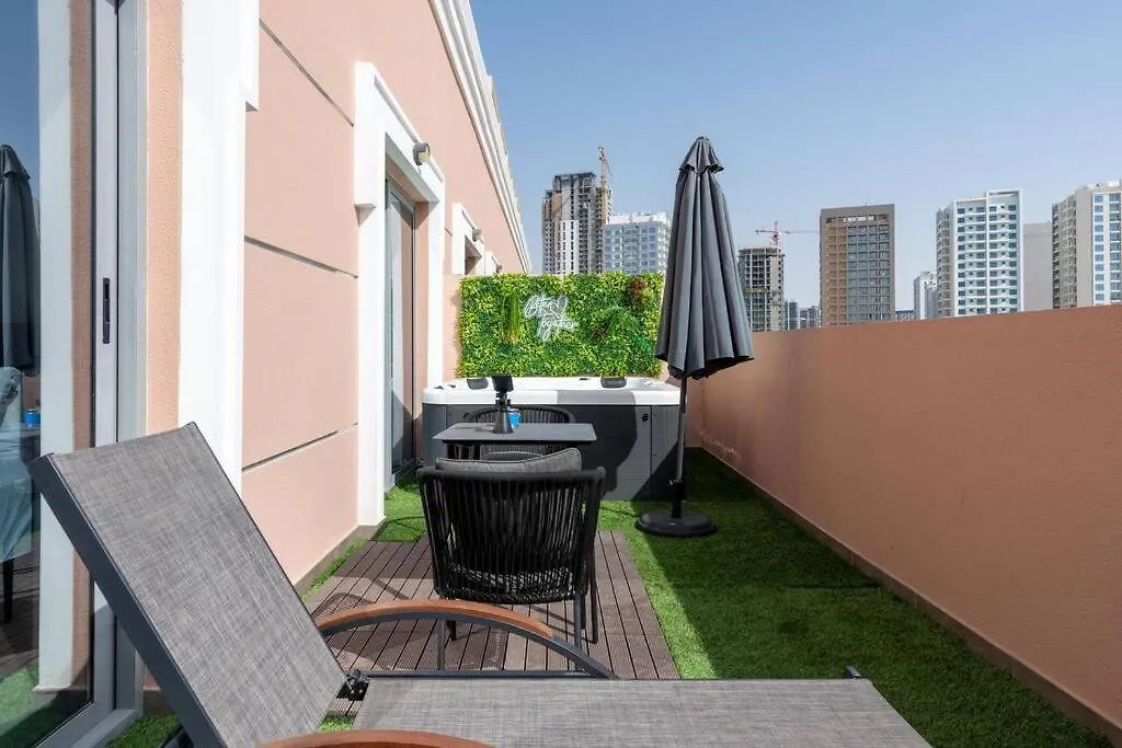 Private Jacuzzi - 1 Bedroom - Jvc Dubaj 0*,