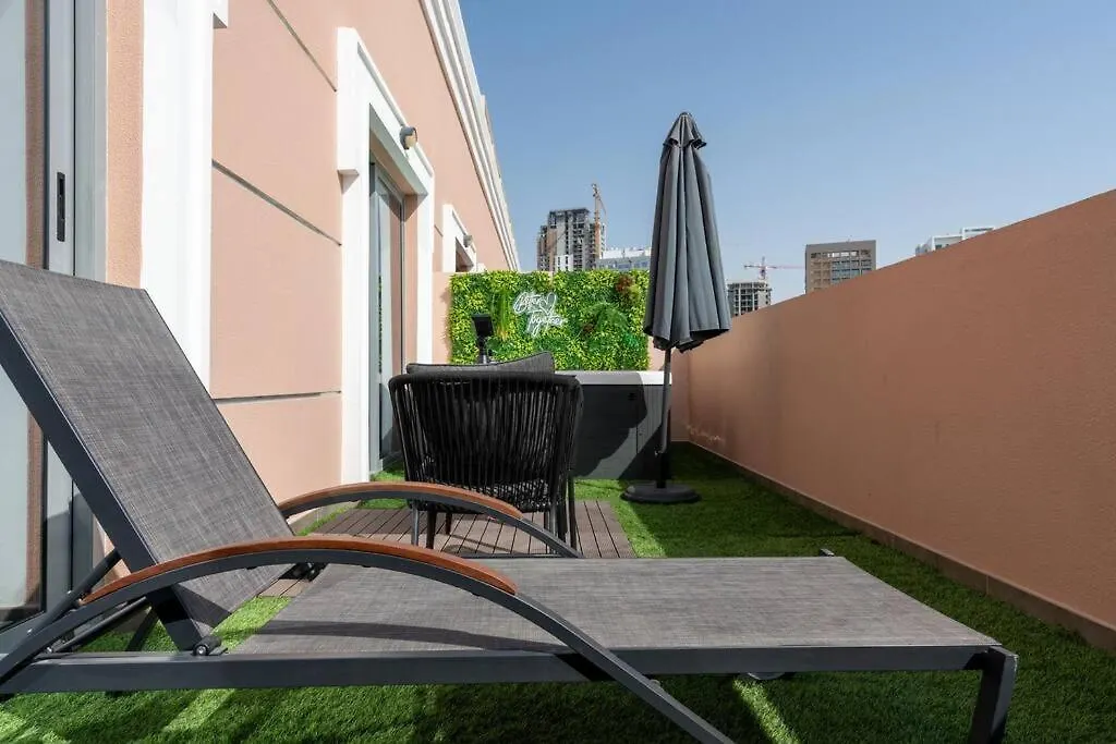 Private Jacuzzi - 1 Bedroom - Jvc Dubai