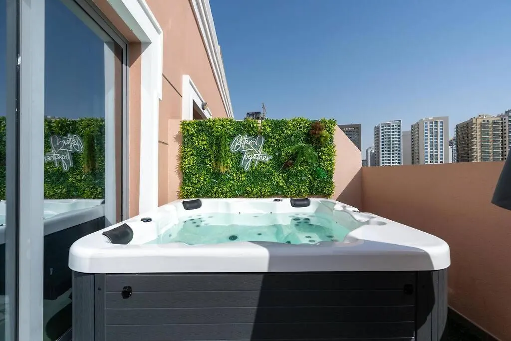 Private Jacuzzi - 1 Bedroom - Jvc Dubai Birleşik Arap Emirlikleri